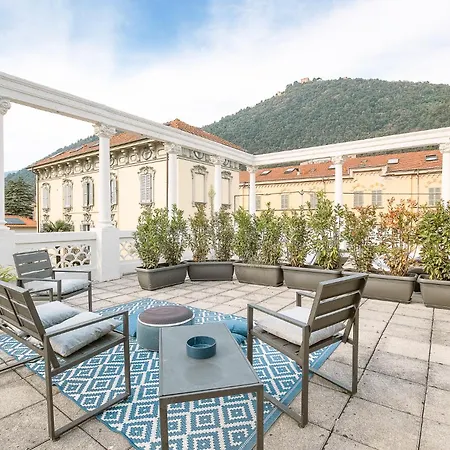 3 Seasons On Villa Como