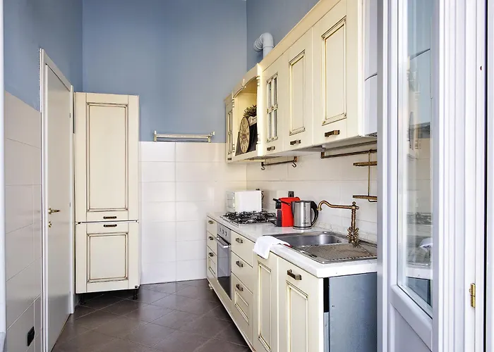 3 Seasons On 빌라 *